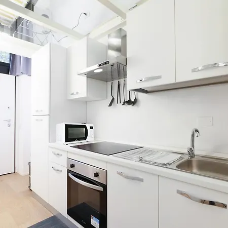 Apartamento Primopiano - Aragona Flats Milão