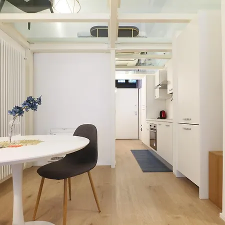 Apartamento Primopiano - Aragona Flats Milão